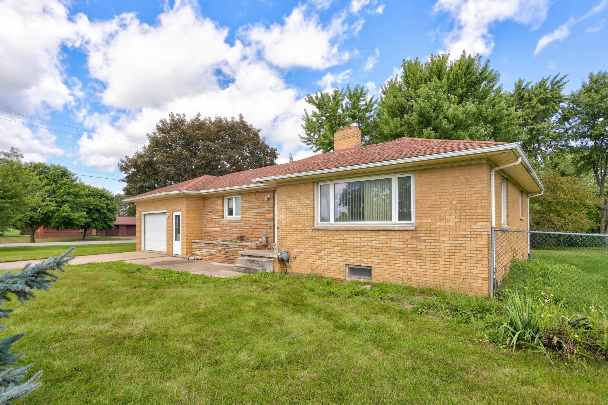 8992 West Caro Road Reese, MI 48757 - Photo 4 of 44 Gallery Image 4