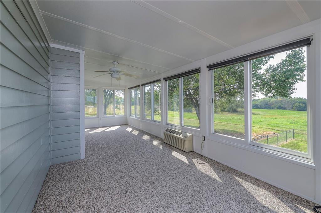 29300 Victory Road Paola, KS 66071 - Photo 17 of 98