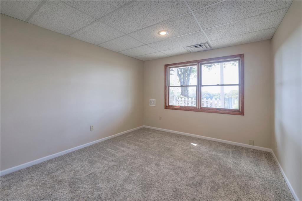 29300 Victory Road Paola, KS 66071 - Photo 47 of 98