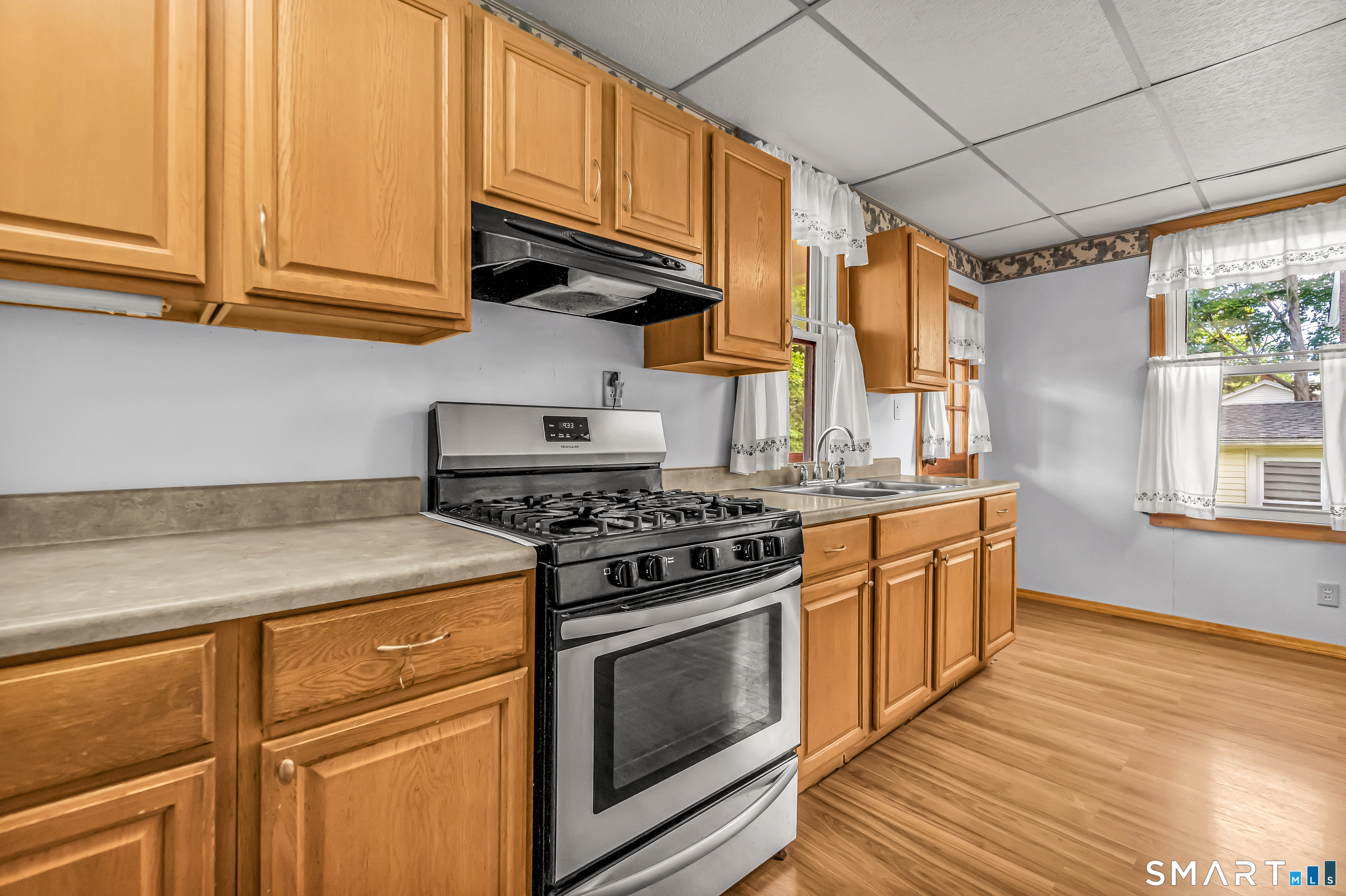 245 Curtis Street Meriden, CT 06450 - Photo 18 of 40
