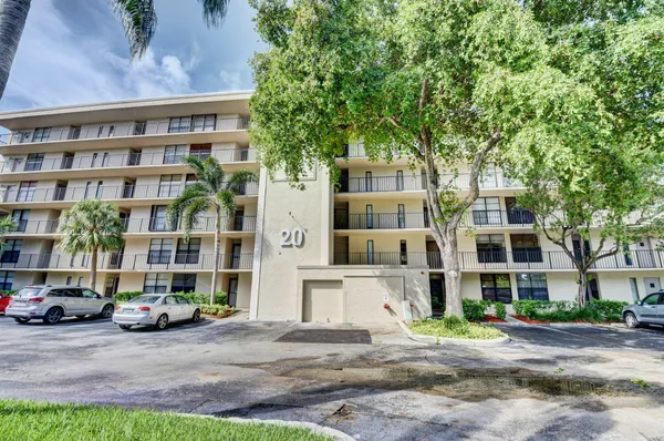$5,500 | 20 Royal Palm Way, Unit 503, Boca Raton, FL 33432