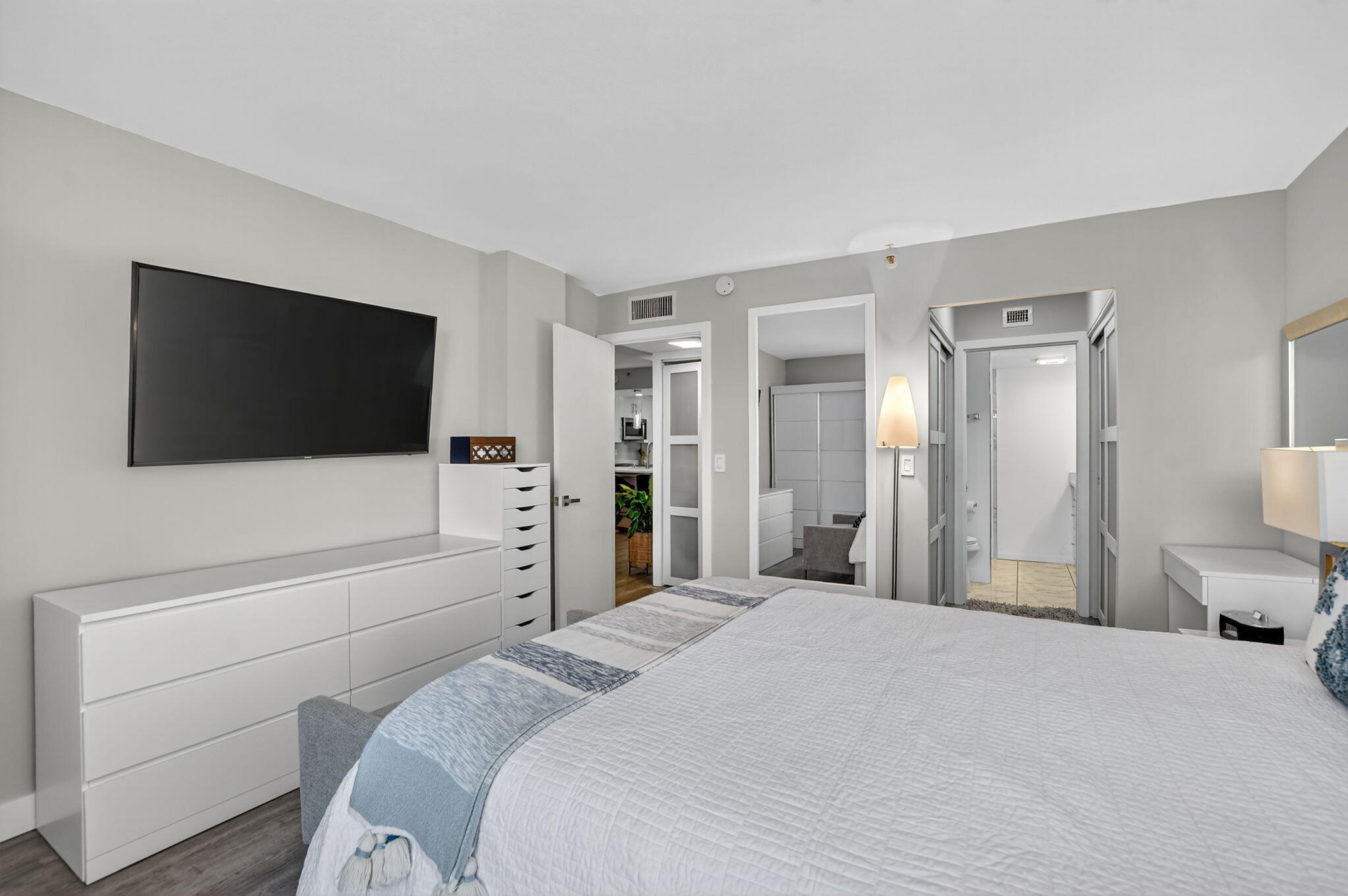 20 Royal Palm Way, Unit 503 Boca Raton, FL 33432 - Photo 24 of 57 26-web-or-mls-054_DSC_2443