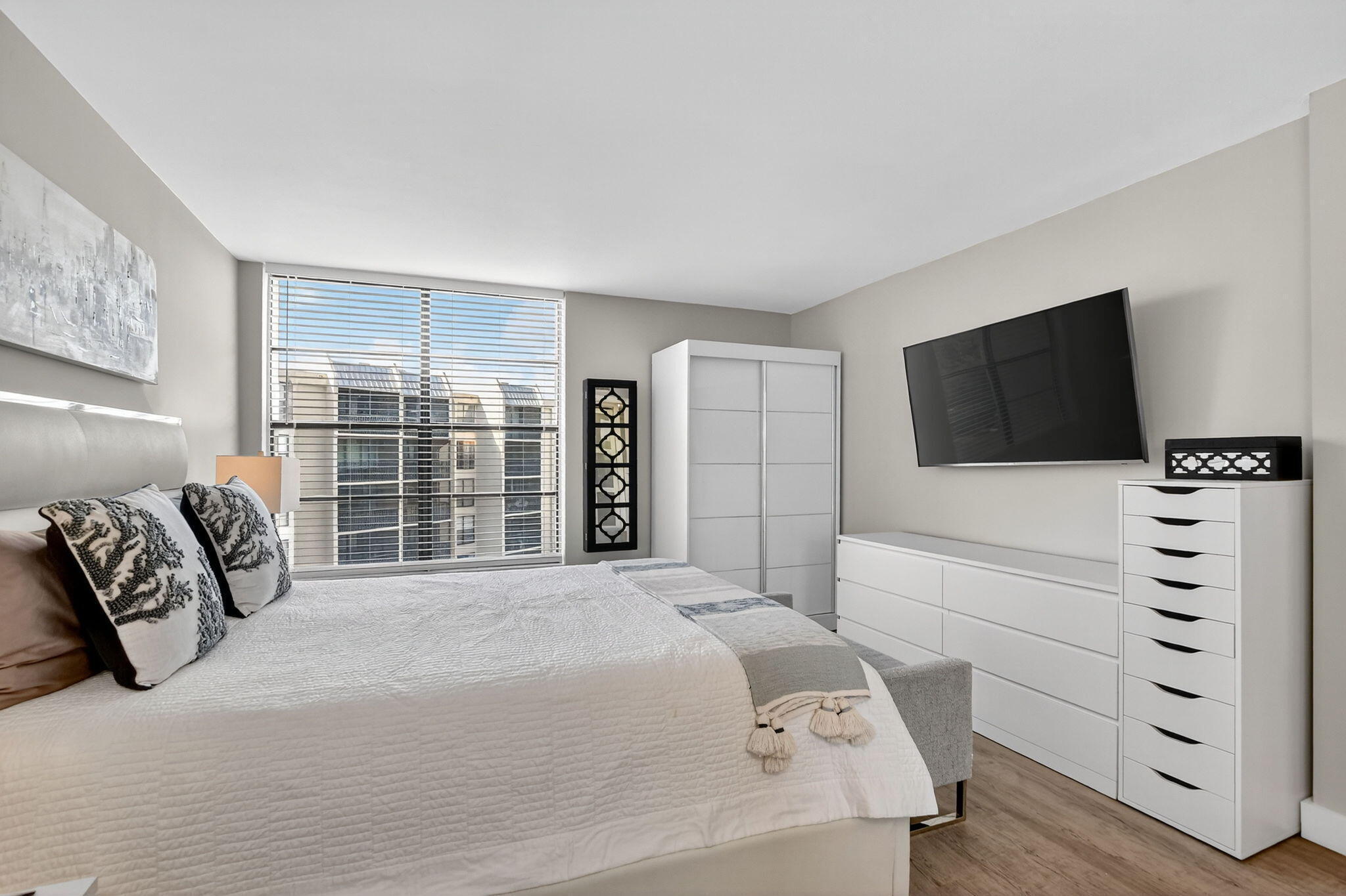 20 Royal Palm Way, Unit 503 Boca Raton, FL 33432 - Photo 25 of 57 27-web-or-mls-055_DSC_2448