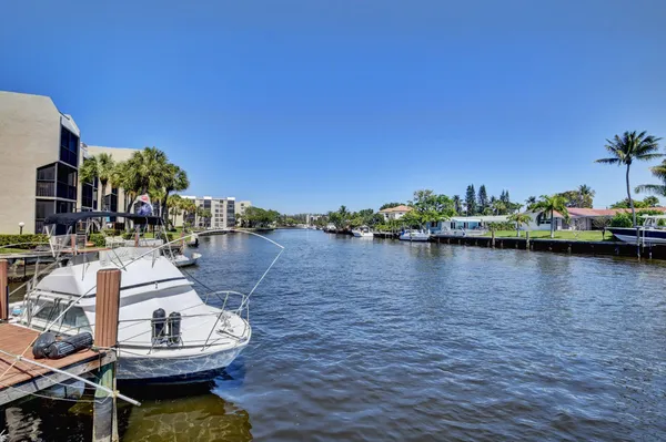 $5,500 | 20 Royal Palm Way, Unit 503, Boca Raton, FL 33432