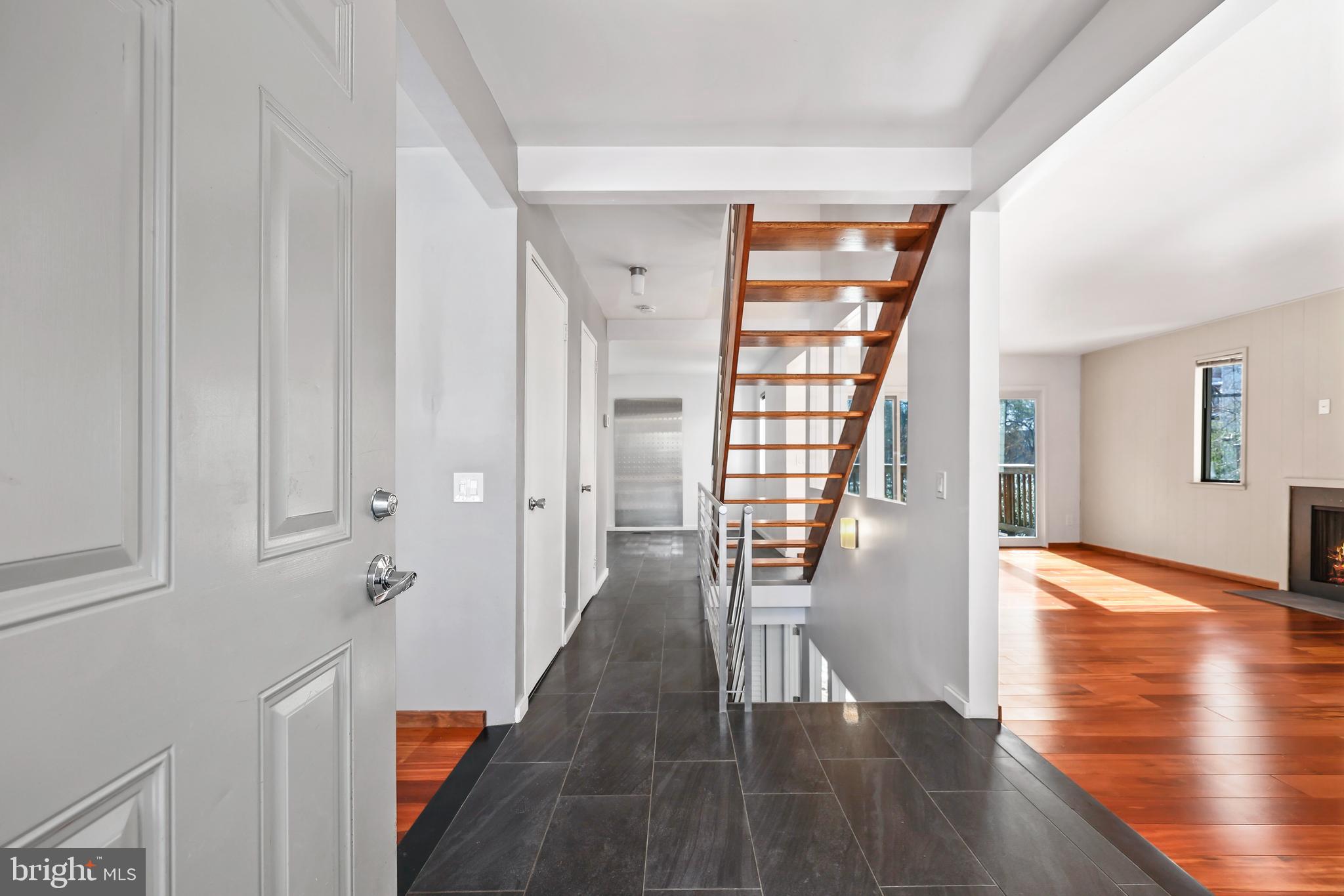 1545 Scandia Circle Reston, VA 20190 - Photo 2 of 49