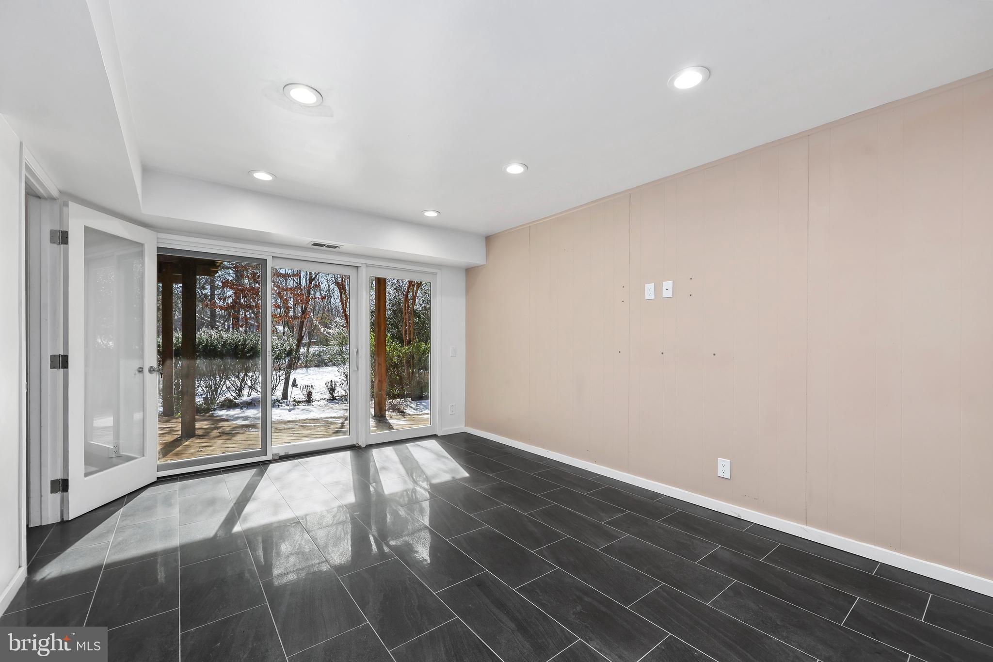 1545 Scandia Circle Reston, VA 20190 - Photo 28 of 49