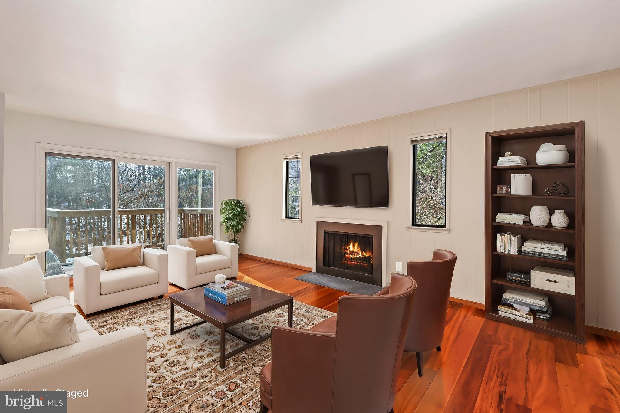 1545 Scandia Circle Reston, VA 20190 - Photo 3 of 49