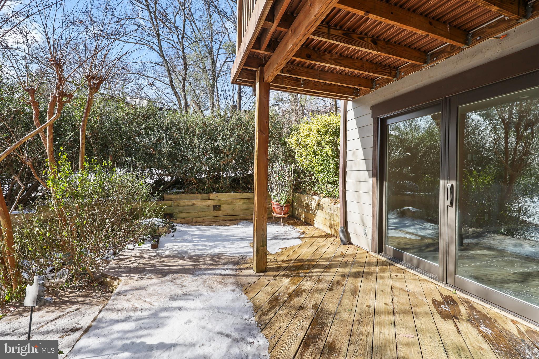 1545 Scandia Circle Reston, VA 20190 - Photo 36 of 49