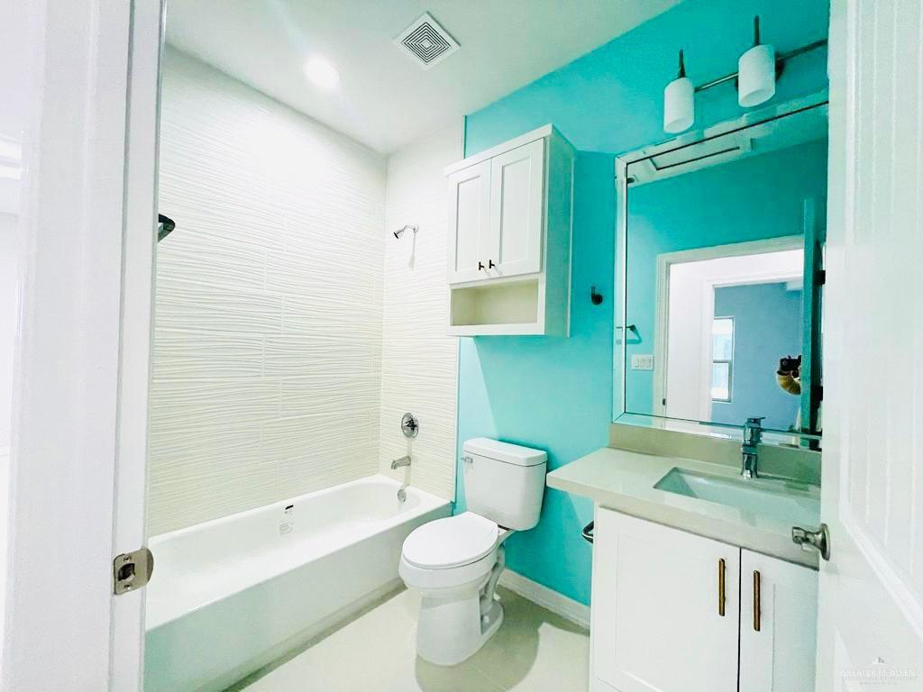 209 West Rutherford Avenue, Unit 1 Edinburg, TX 78541 - Photo 11 of 12