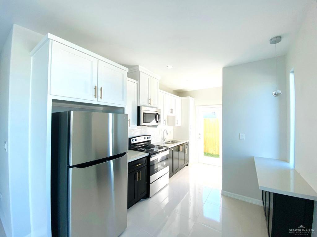 209 West Rutherford Avenue, Unit 1 Edinburg, TX 78541 - Photo 7 of 12