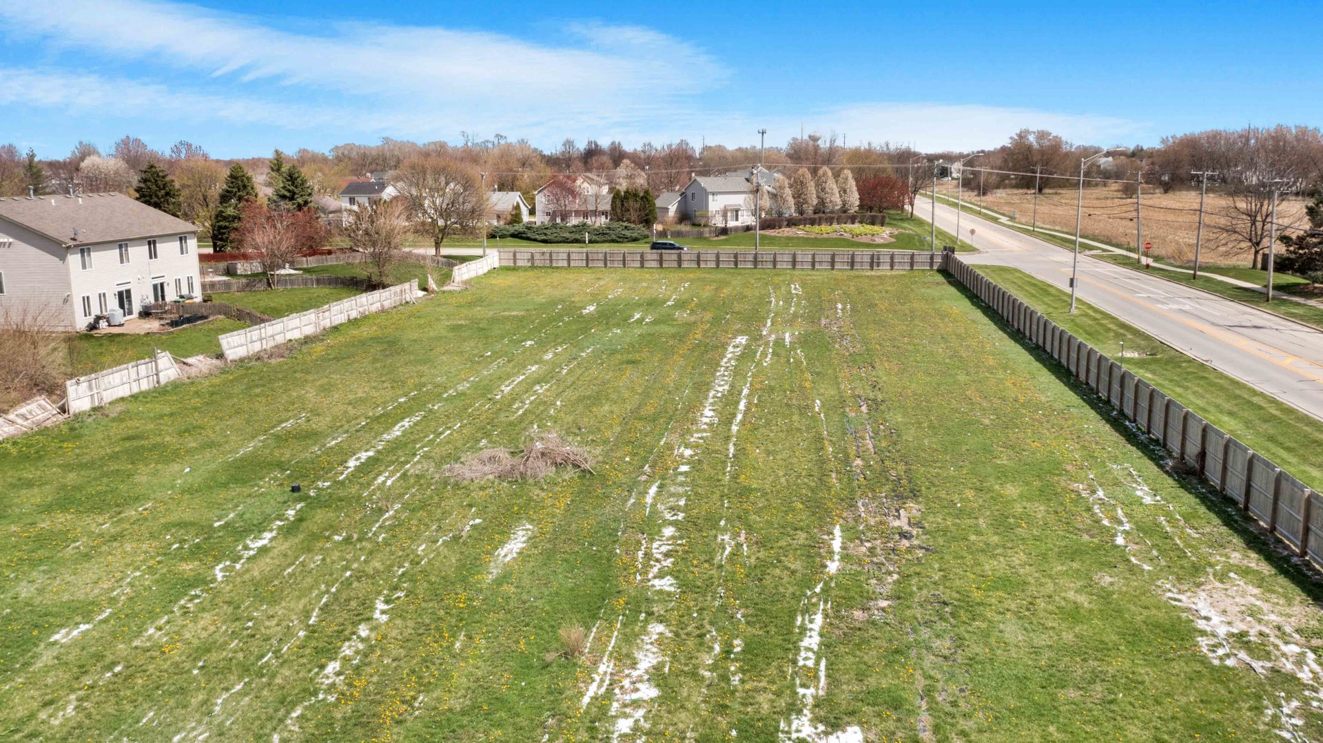 22252 West Taylor Road Plainfield, IL 60544 - Photo 6 of 29 a view of a lake with a city