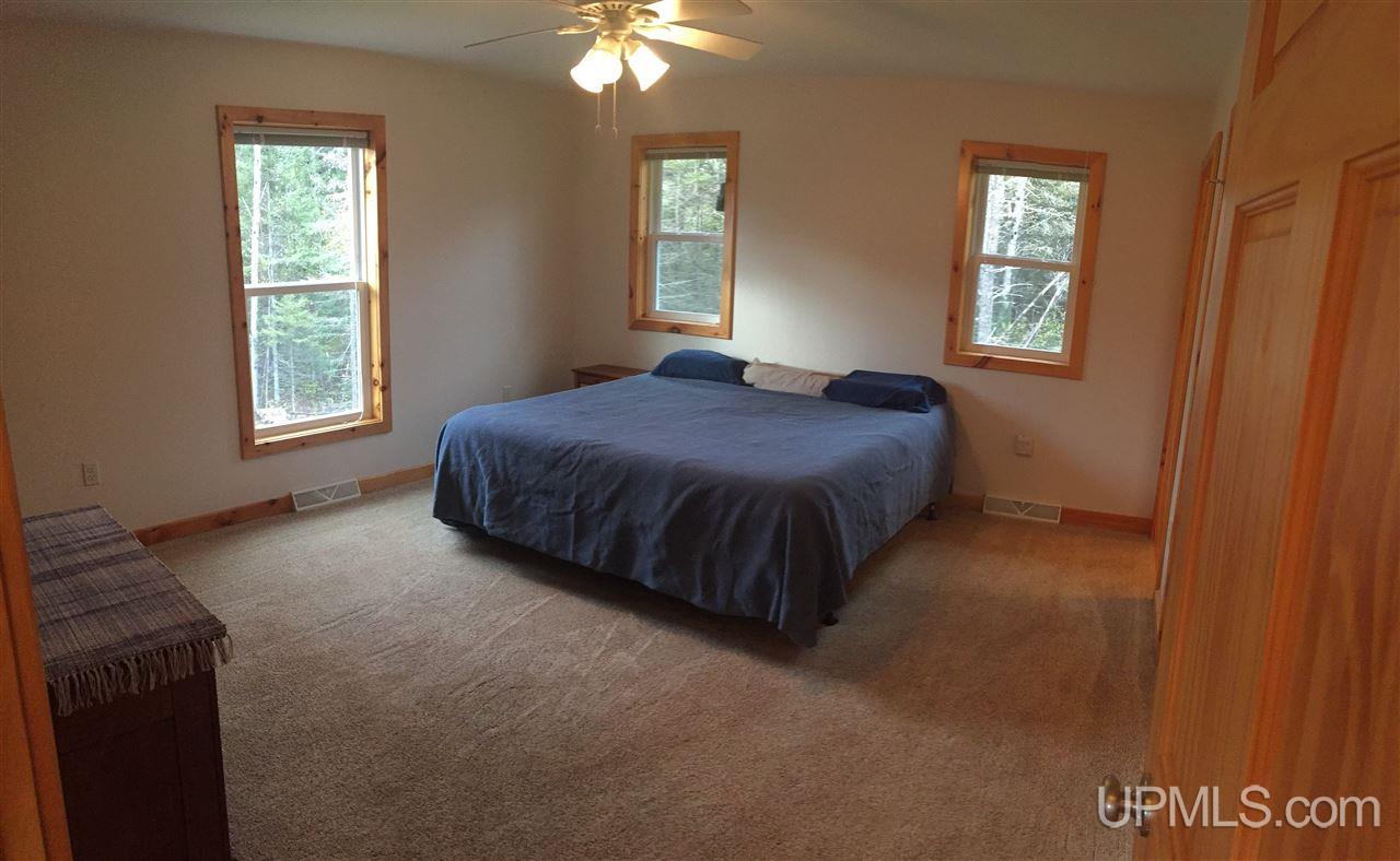 1065 River Ridge Drive Ishpeming, MI 49849 - Photo 11 of 36