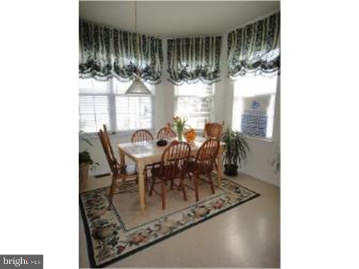 15 Bluebonnet Road Langhorne, PA 19047 - Photo 6 of 15 Gallery Image 6