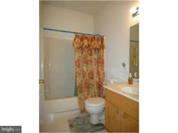 15 Bluebonnet Road Langhorne, PA 19047 - Photo 10 of 15 Gallery Image 10