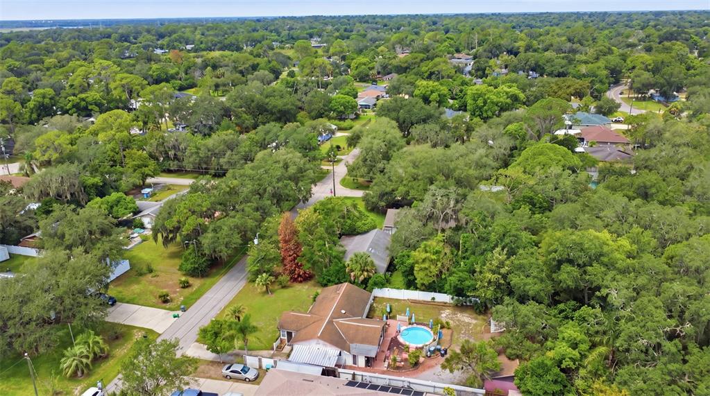 324 Riviera Drive DeBary, FL 32713 - Photo 39 of 41 Gallery Image 39