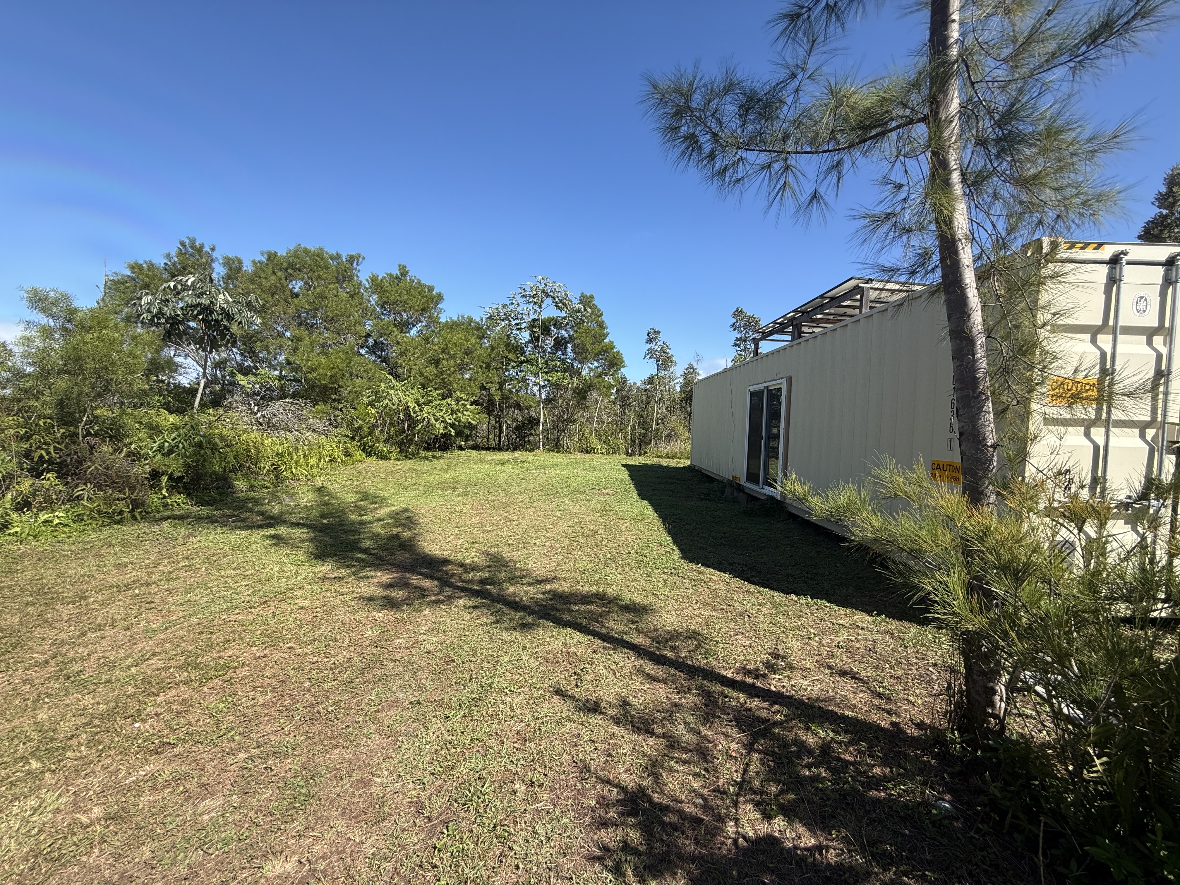 2709 3rd Avenue Keaau, HI 96749 - Photo 10 of 19 a view of a yard