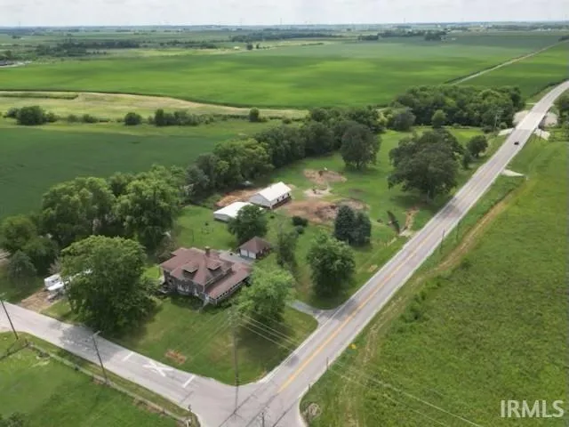 $446,405 | 1024 West State Road 352, Boswell, IN 47921