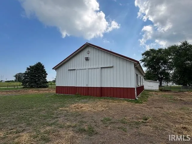 $446,405 | 1024 West State Road 352, Boswell, IN 47921
