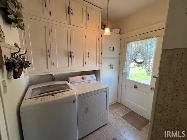 $446,405 | 1024 West State Road 352, Boswell, IN 47921