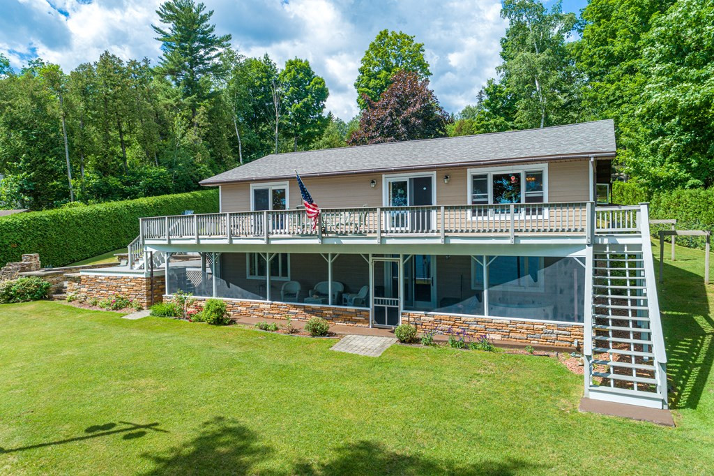 175 Corlear Bay Road Keeseville, NY 12944 - Photo 5 of 64