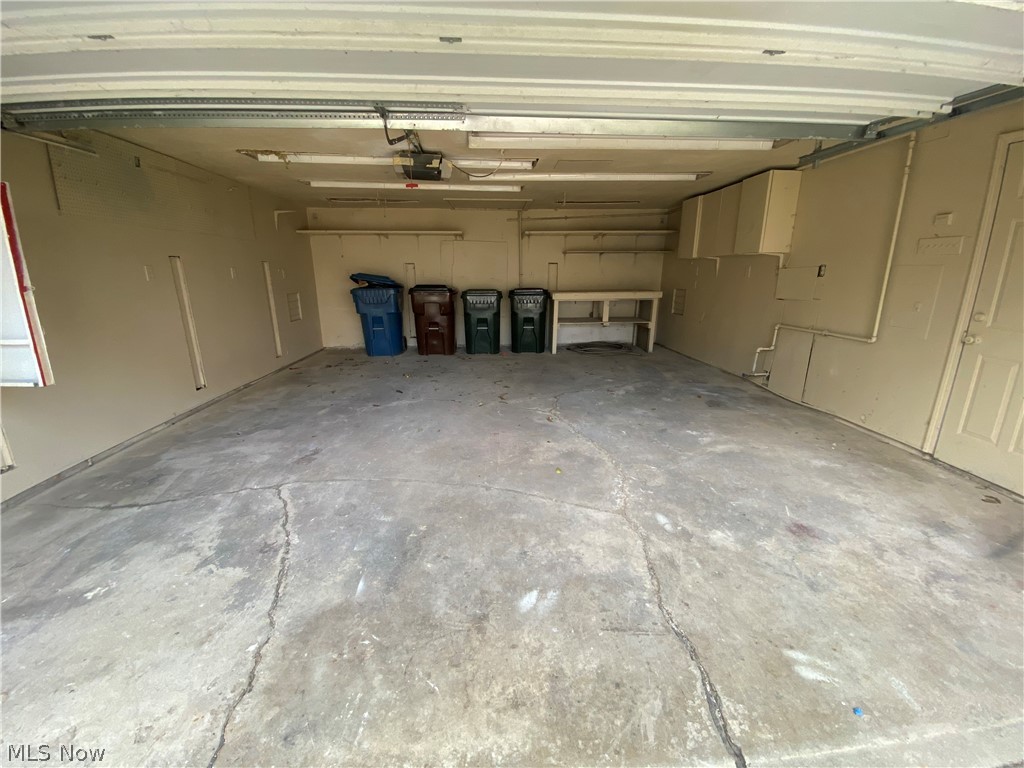 3327 Hearthstone Road Cleveland, OH 44134 - Photo 25 of 25 Gallery Image 25