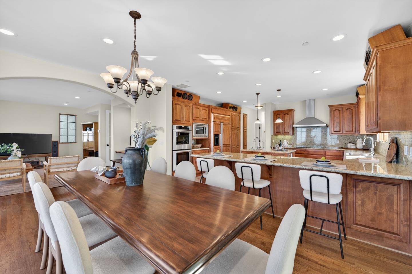 17599 Montebello Road Cupertino, CA 95014 - Photo 17 of 83