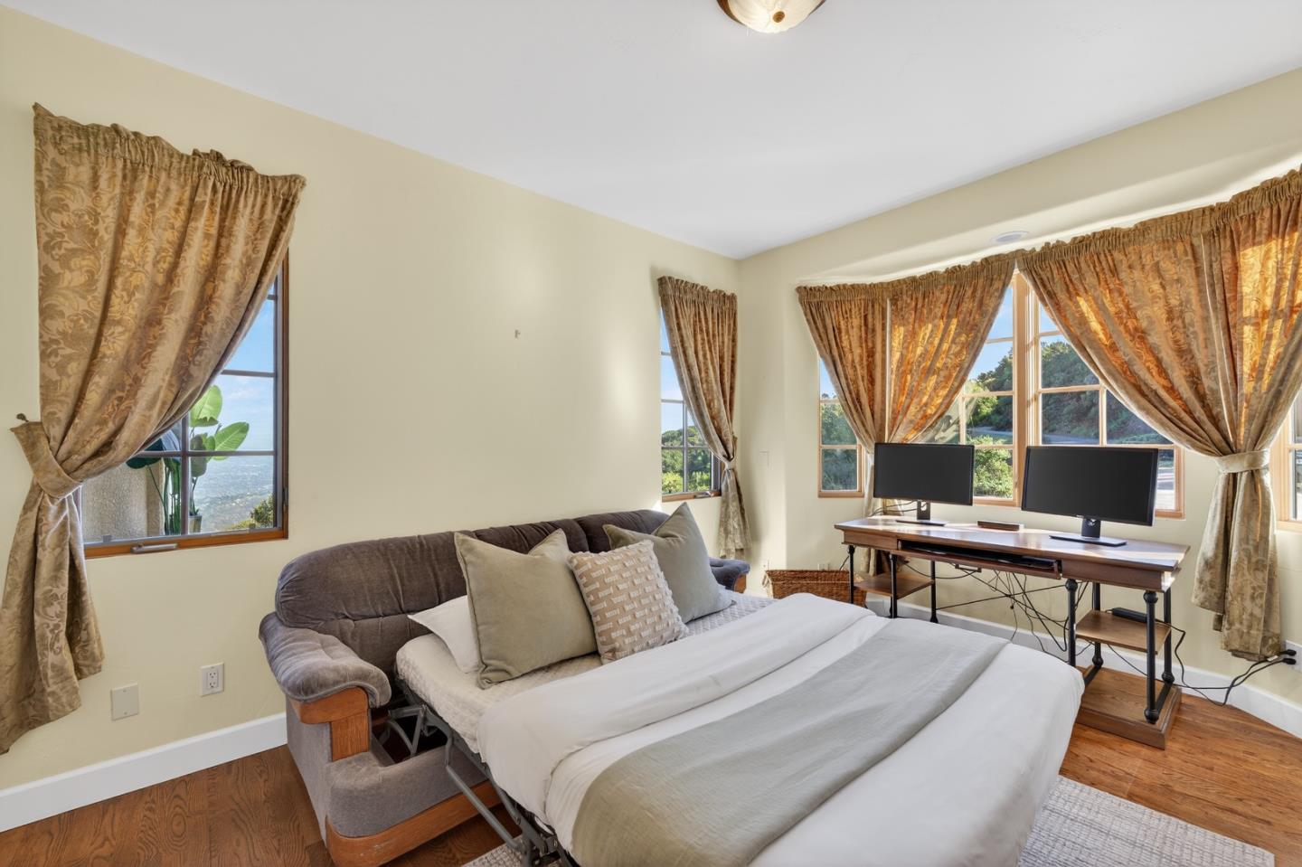 17599 Montebello Road Cupertino, CA 95014 - Photo 31 of 83