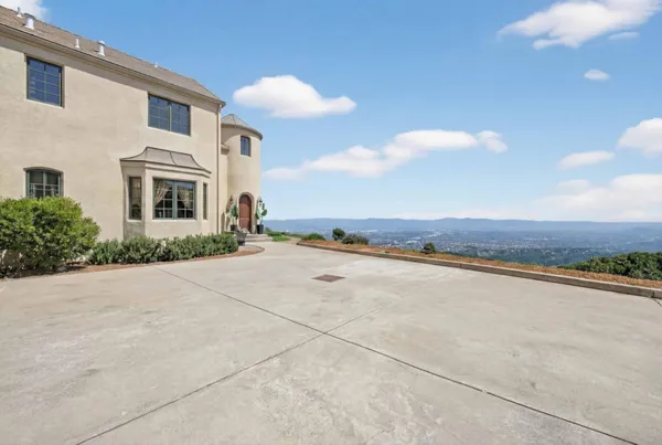 $4,750,000 | 17599 Montebello Road, Cupertino, CA 95014