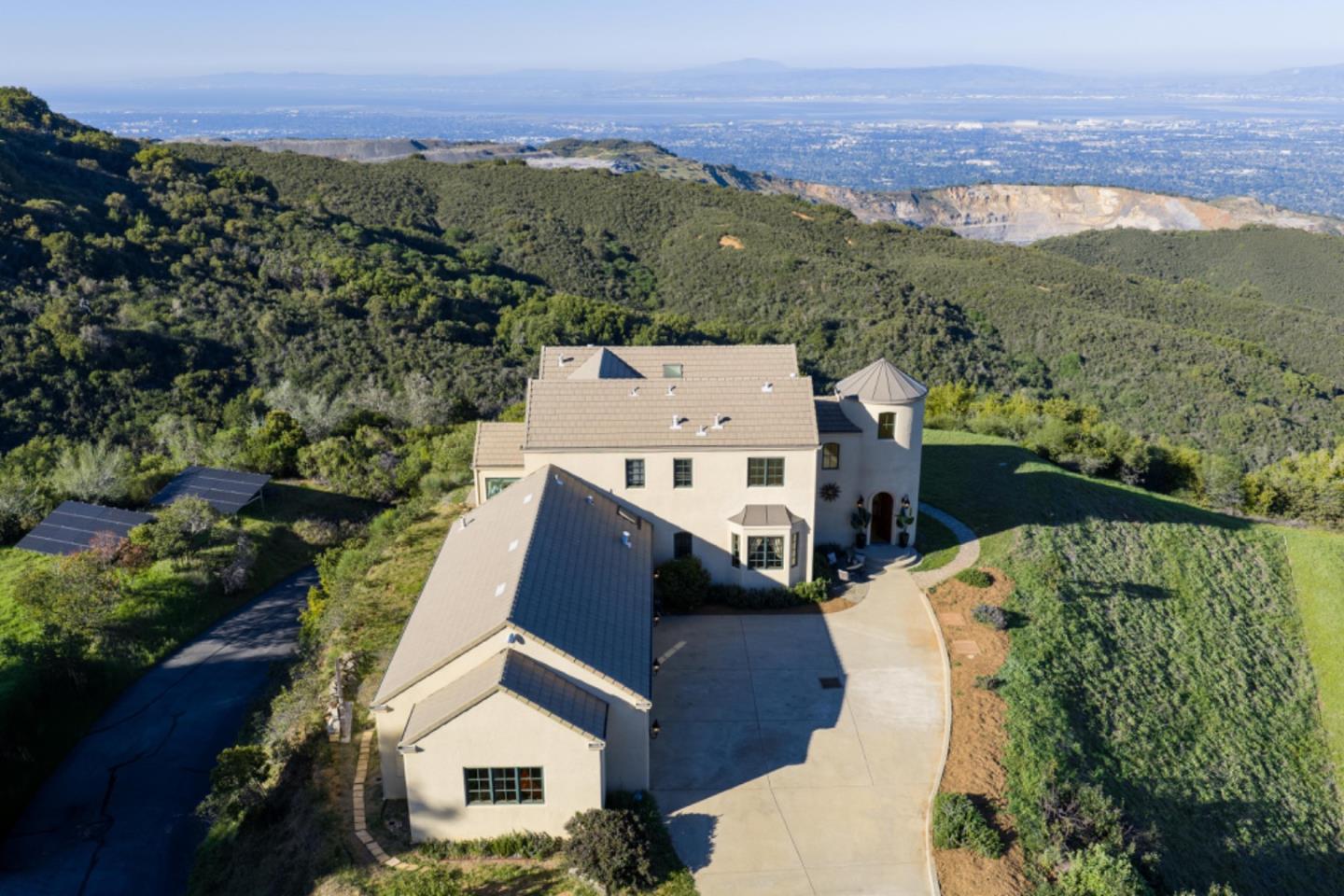 17599 Montebello Road Cupertino, CA 95014 - Photo 60 of 83