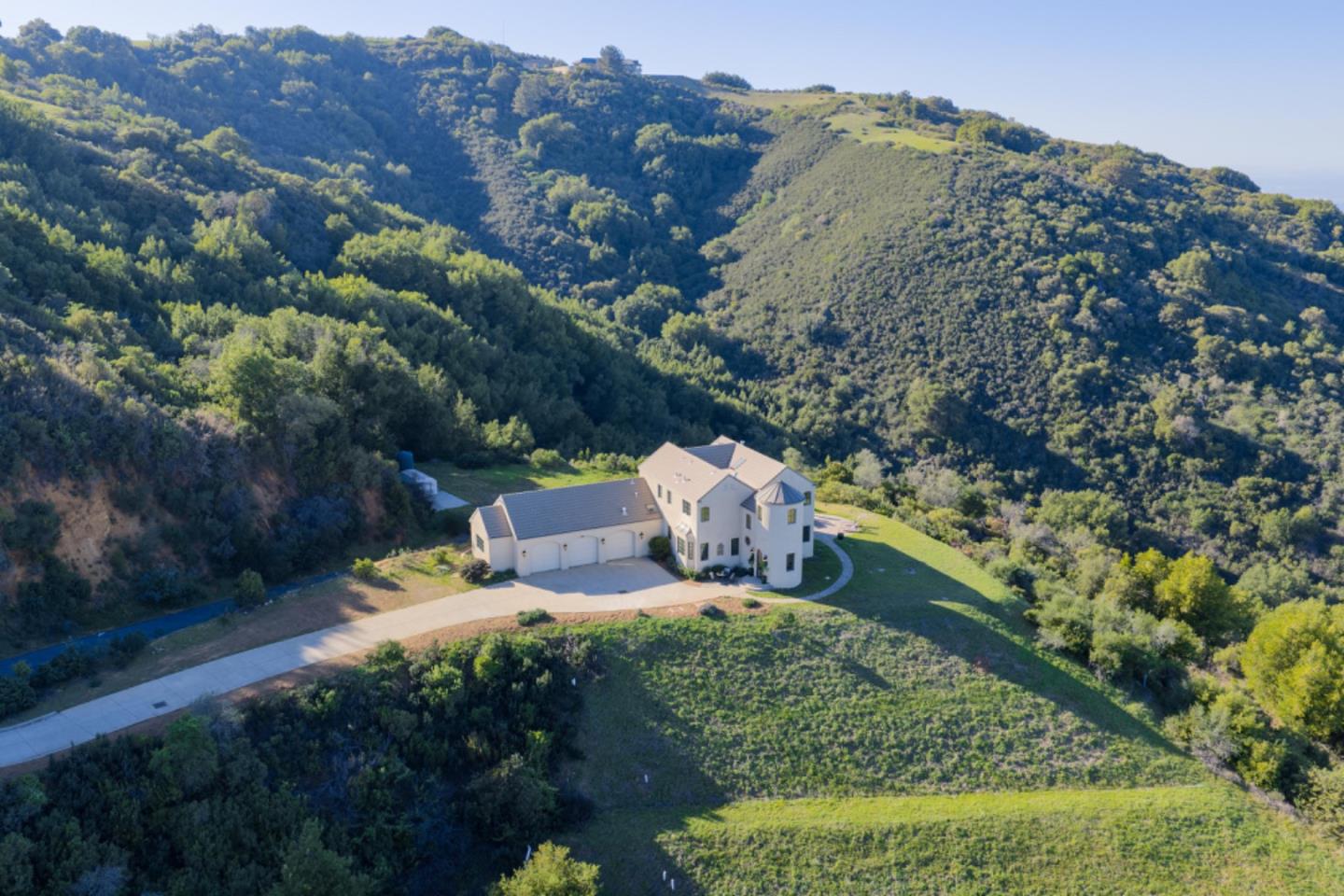 17599 Montebello Road Cupertino, CA 95014 - Photo 66 of 83