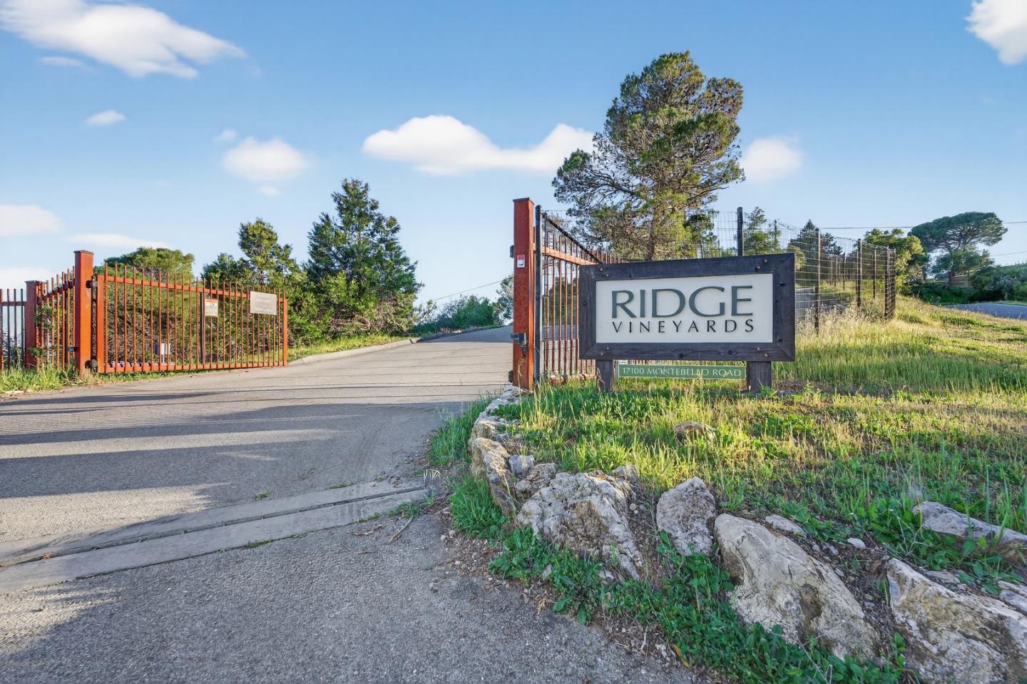 17599 Montebello Road Cupertino, CA 95014 - Photo 67 of 83