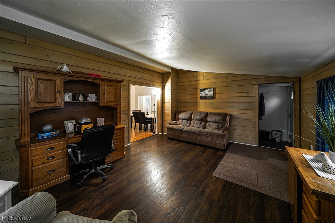 14869 Grove Road Garrettsville, OH 44231 - Photo 19 of 30 Gallery Image 19