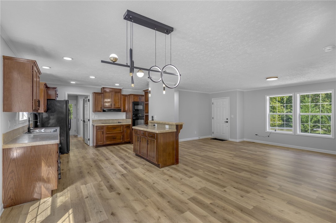 287 Carousel Road Gray Court, SC 29645 - Photo 11 of 36