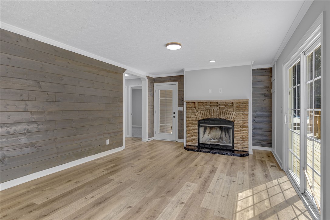 287 Carousel Road Gray Court, SC 29645 - Photo 12 of 36