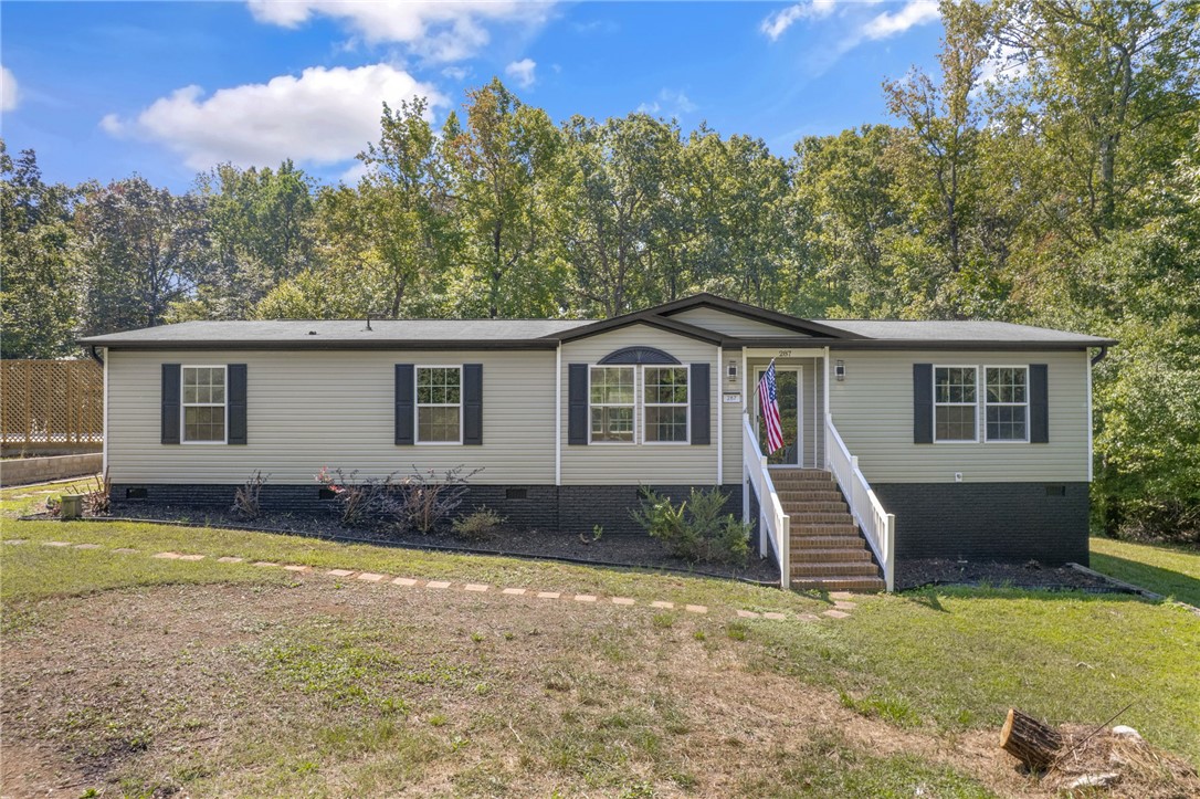 287 Carousel Road Gray Court, SC 29645 - Photo 29 of 36