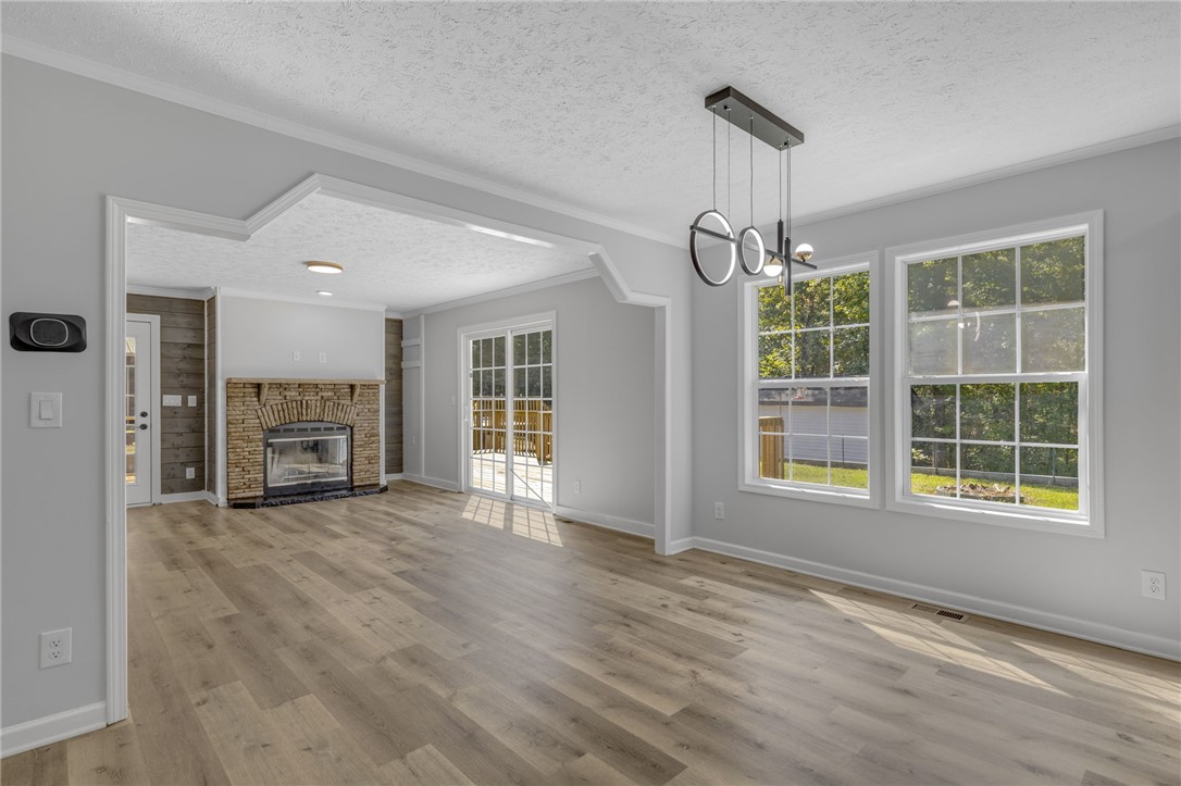 287 Carousel Road Gray Court, SC 29645 - Photo 10 of 36