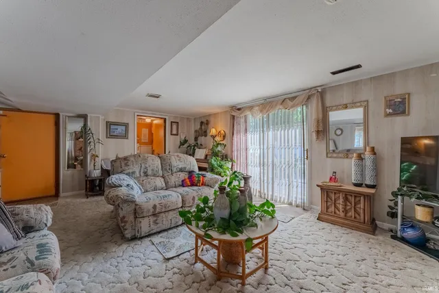 $159,900 | 1032 West Brandon Avenue, Marion, IN 46952