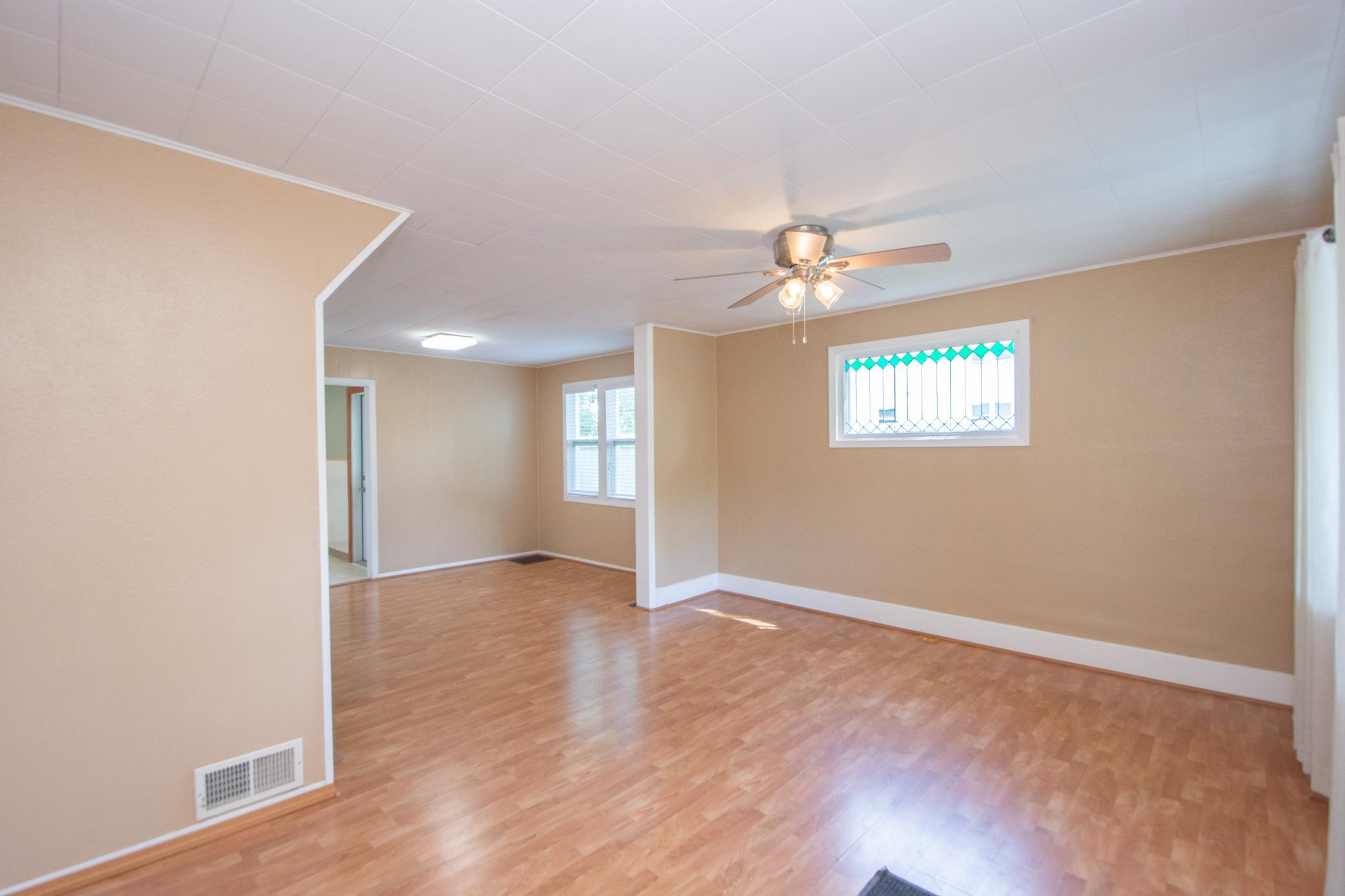 1007 11th Street North Fargo, ND 58102 - Photo 7 of 38