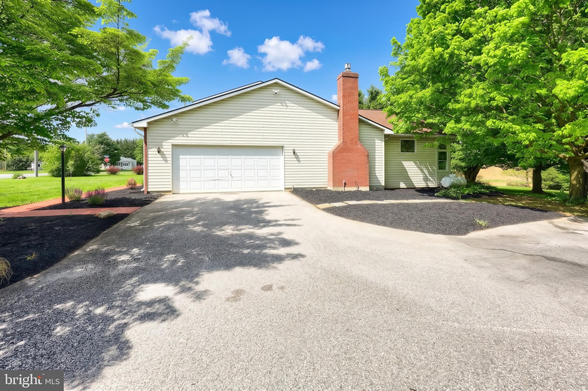 15257 Whitcraft Road New Freedom, PA 17349 - Photo 4 of 66