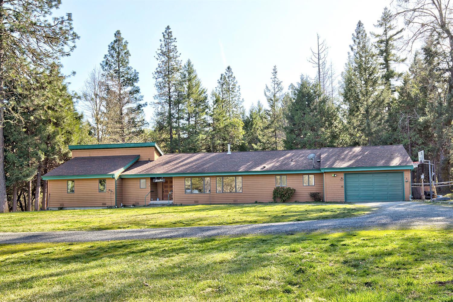 1800 Cedar Flat Road Williams, OR 97544 - Photo 1 of 31 Primary Photo