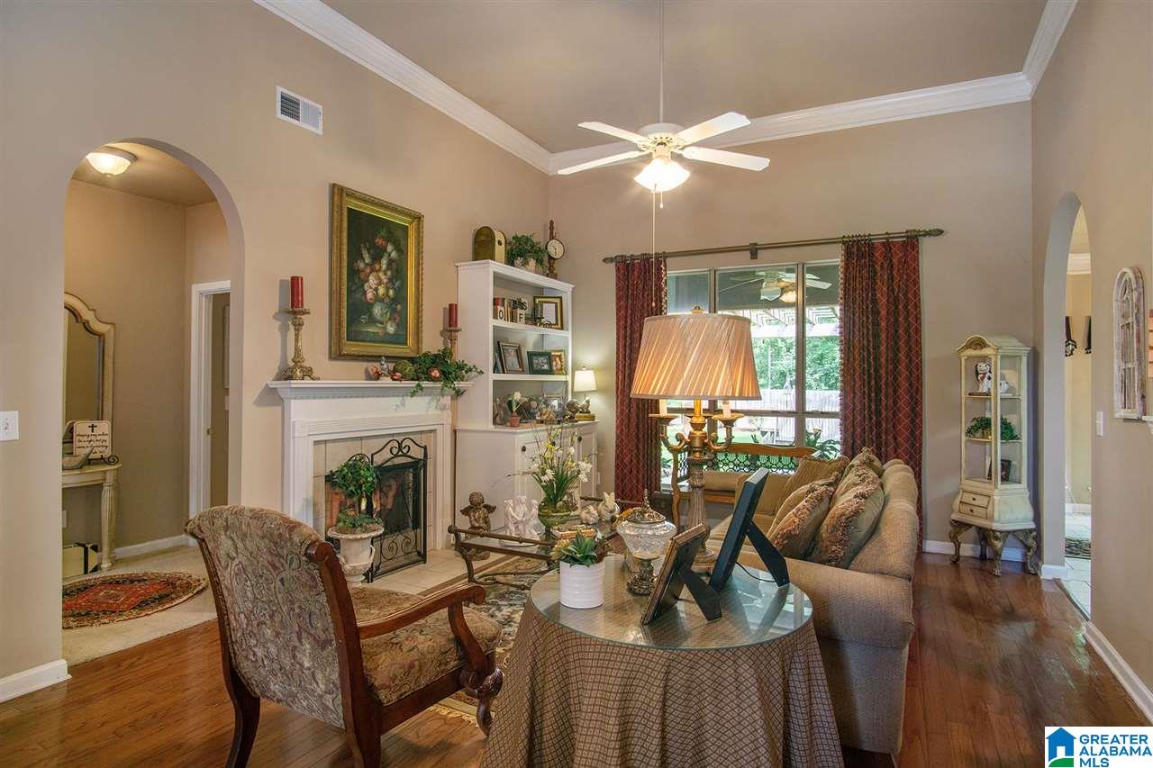 608 Barkley Circle Alabaster, AL 35007 - Photo 6 of 45