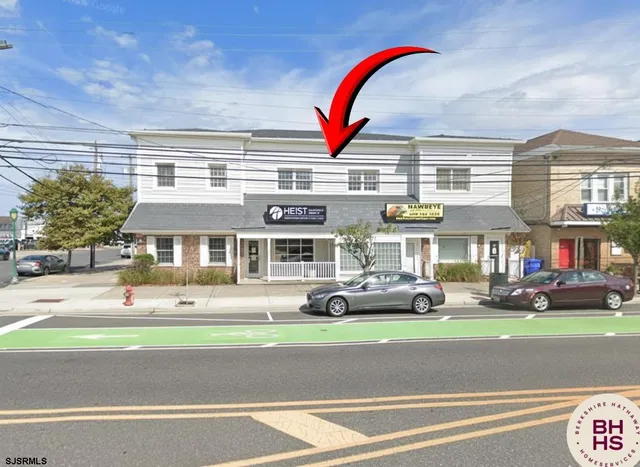 $569,000 | 7811 Atlantic Avenue, Unit 2, Margate City, NJ 08402