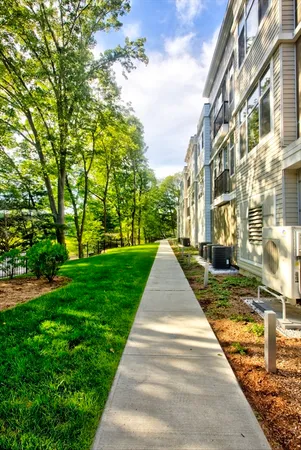 $599,900 | 27 Jefferson Street, Unit 204, Marlborough, MA 01752