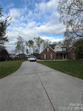 $585,000 | 7901 Tottenham Drive, Harrisburg, NC 28075