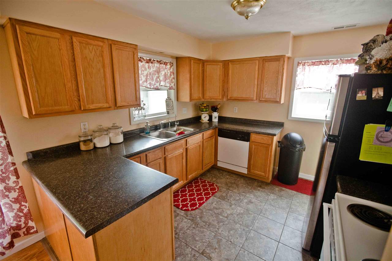 61470 Mayflower Road South Bend, IN 46614 - Photo 8 of 22 Gallery Image 8
