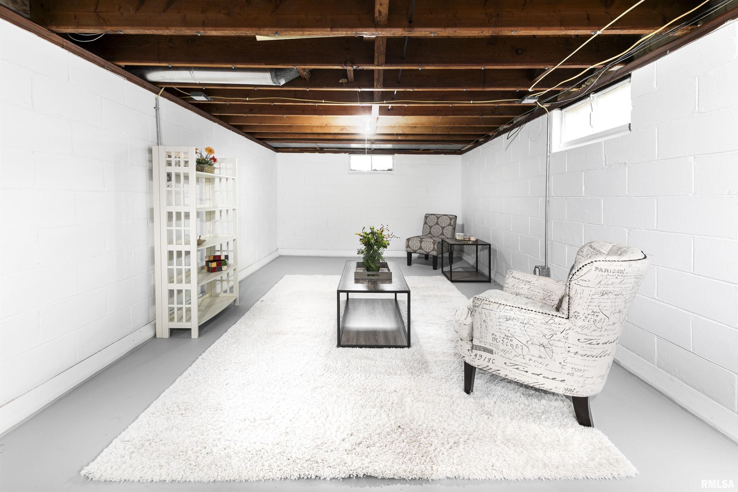 518 West Ridgemont Road Peoria, IL 61614 - Photo 26 of 36 Gallery Image 26