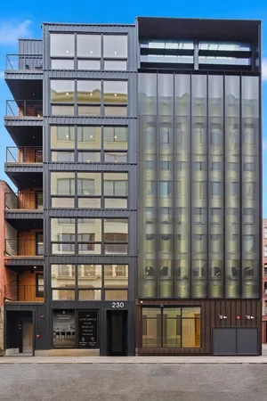 $1,629,000 | 230 Friend Street, Unit 2, Boston, MA 02114