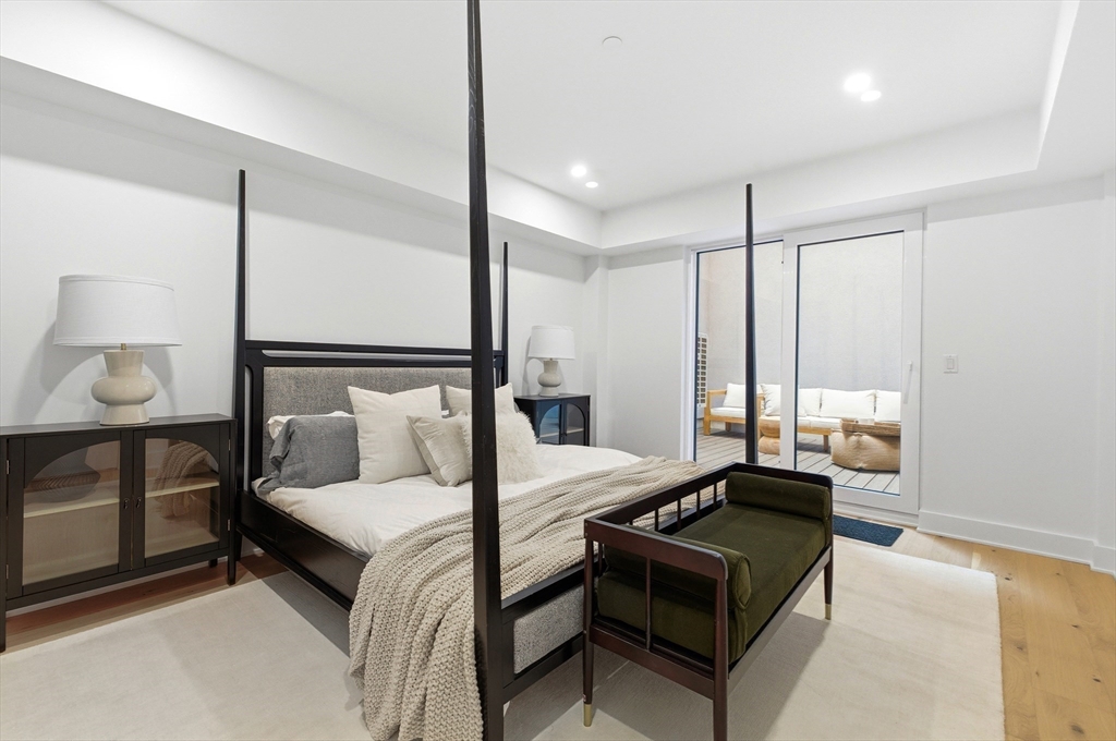 230 Friend Street, Unit 2 Boston, MA 02114 - Photo 13 of 23