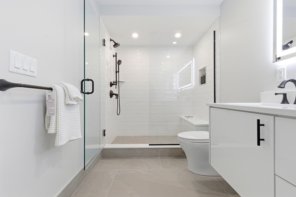 230 Friend Street, Unit 2 Boston, MA 02114 - Photo 17 of 23