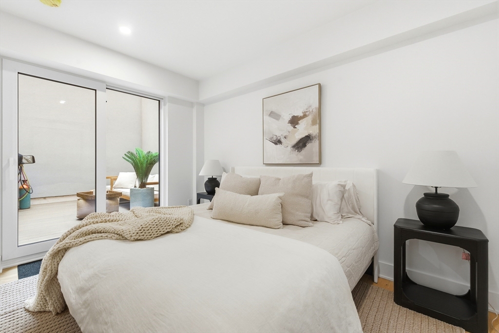 230 Friend Street, Unit 2 Boston, MA 02114 - Photo 19 of 23